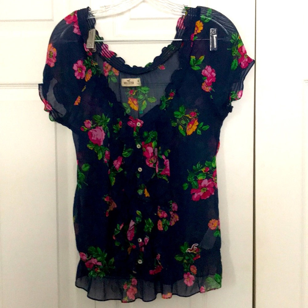 Hollister women shirt